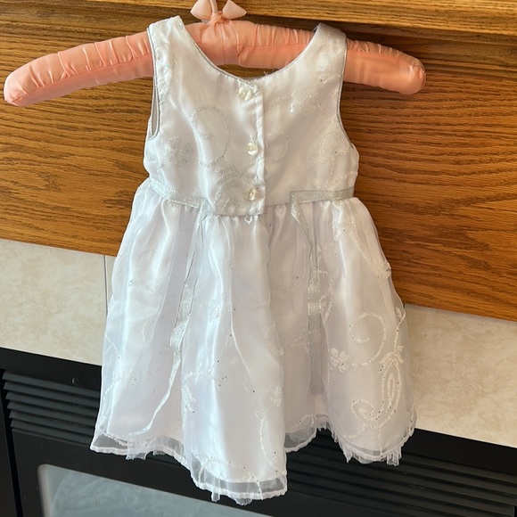 Sweet Heart Rose‎ White Baby Formal Dress Silver Chiffon Beaded - Picture 5 of 9